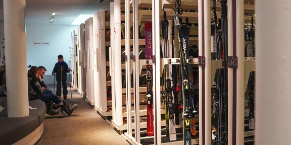 innen 7 - Intersport Glanzer Giggijochbahn | Shop 11 - Sölden