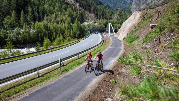 Ötztal cycle route between Umhausen and Längenfeld - Judith Schöpf