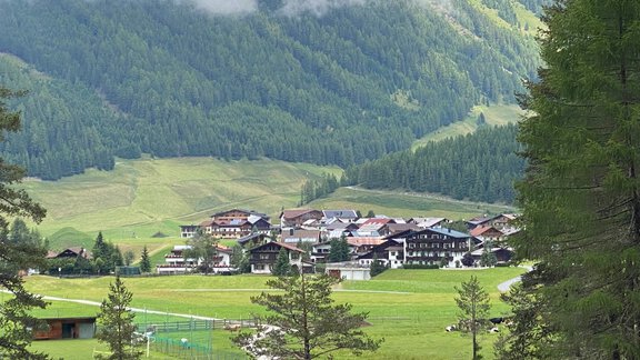 Niederthai village view - Nicole Klotz