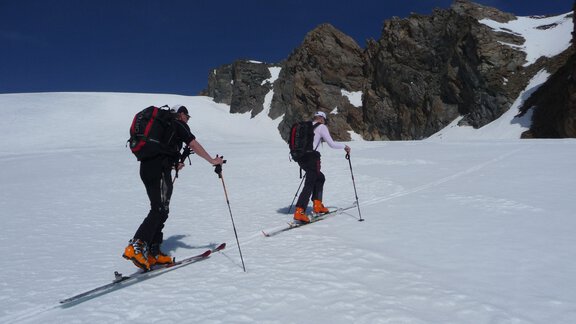 Beautiful and extensive ascent up to the Hochvernagtspitze 3535m. - Ötztal