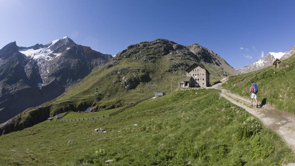 Martin-Busch-Hut - Roland Grüner