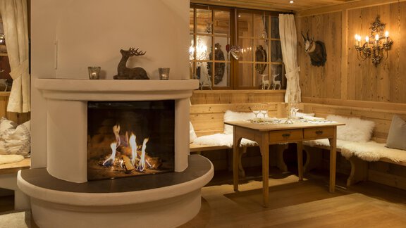 Hotel_Bergwelt_Obergurgl_Kaminstube-Thaya_ergebnis - Art & Relax Hotel Bergwelt - Obergurgl 