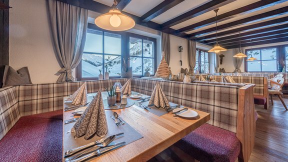web-burghotel-restaurant--9 - Burghotel Alpenglühn - Obergurgl 