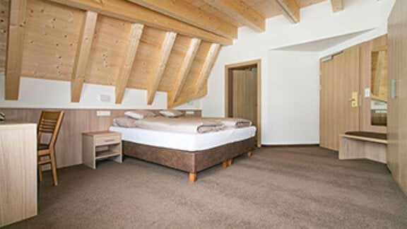 Standard double- room without balcony - Haus s`Hoamatl - Obergurgl 