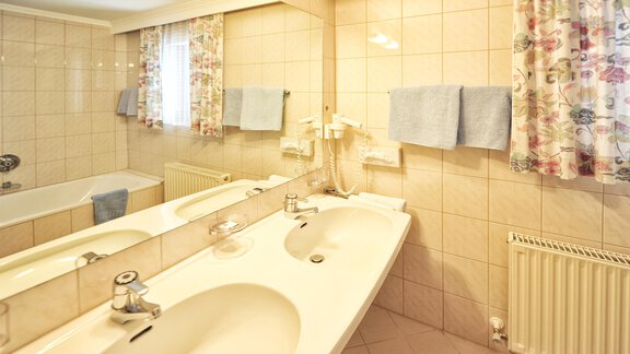 Appartement 23 Badezimmer - Haus Timmelseck - Obergurgl 