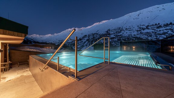 Pool Früh-4394 - Hotel Enzian & Appartementhotel Johannes - Obergurgl 