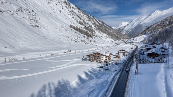 web-jagdhof-drohnenaufnahmen-0007 - Hotel Jagdhof - Obergurgl 