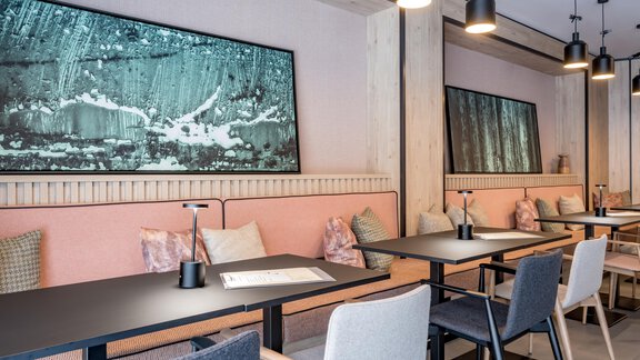 BAR TISCH - The Moss - Your unique hideaway - Obergurgl 