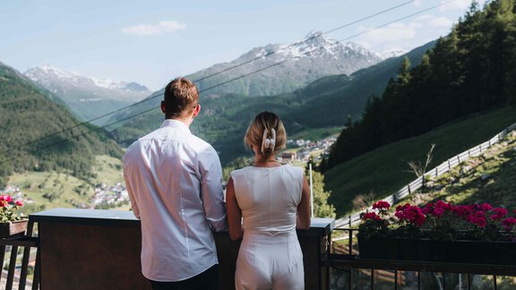 2800x1900_sommer_panorama_alm_17 - Grünwald Resort Sölden - Sölden