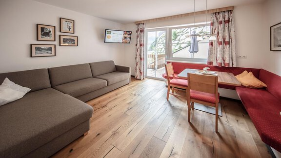 Appartement3-Wohnen-02 - Panoramablick - Sölden