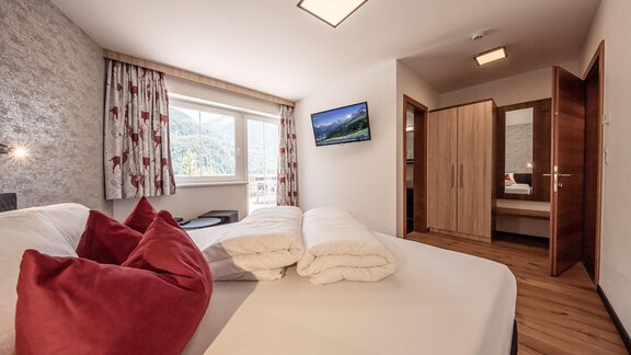 Appartement-Zimmer-01 - Panoramablick - Sölden