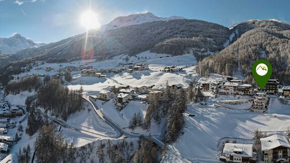 Winter-Lage-mit-Innerwald - Panoramablick - Sölden