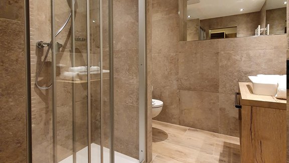 Kirchenkogel Deluxe Doppelzimmer Bad - Alpenhotel Laurin - Hochgurgl