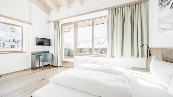 Wohlfühlzimmer mit Balkon - Sporthotel Olymp - Hochgurgl