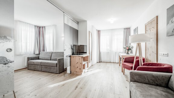 Suite für 4-6 Personen/ Wohnbereich - Sporthotel Olymp - Hochgurgl