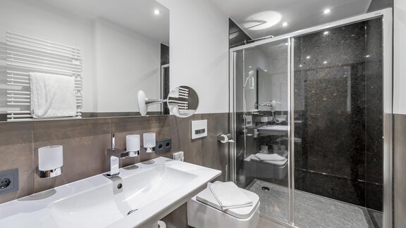 RIGHT_Badezimmer - Alpenappartement Piccard N°5 - Obergurgl 
