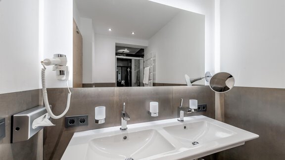 RIGHT_Waschbecken - Alpenappartement Piccard N°5 - Obergurgl 