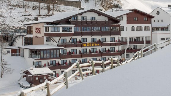 Hinteransicht - Hotel Madeleine - Obergurgl 