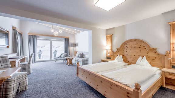 Zimmer 210 + - Hotel Regina - Obergurgl 