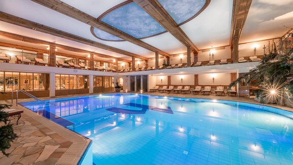 Indoorpool - Alpen-Wellness Resort Hochfirst - Obergurgl 