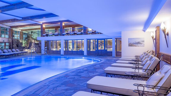 Inndoor Pool - Alpen-Wellness Resort Hochfirst - Obergurgl 