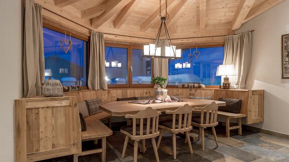 Burghotel Stammtisch - Burghotel Alpenglühn - Obergurgl 