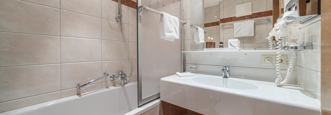 web-angerer-alm-zimmer103-1026 - Hotel Angerer Alm - Hochgurgl