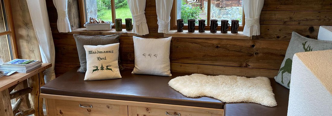 Wohnzimmer mit Kamin - DreiHäuser - Obergurgl 