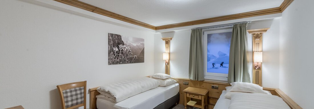 Schlafzimmer 2 - Landhaus Jenewein - Obergurgl 