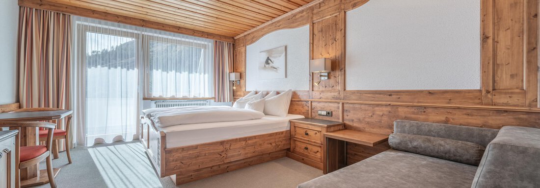 Komfortzimmer Südbalkon Komfortzimmer Südbalkon - Pension Bergfrieden - Obergurgl