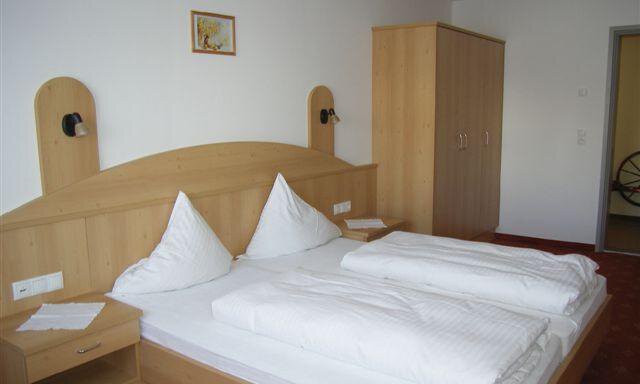 Schlafzimmer Schlafzimmer - Pension Bergkristall - Obergurgl