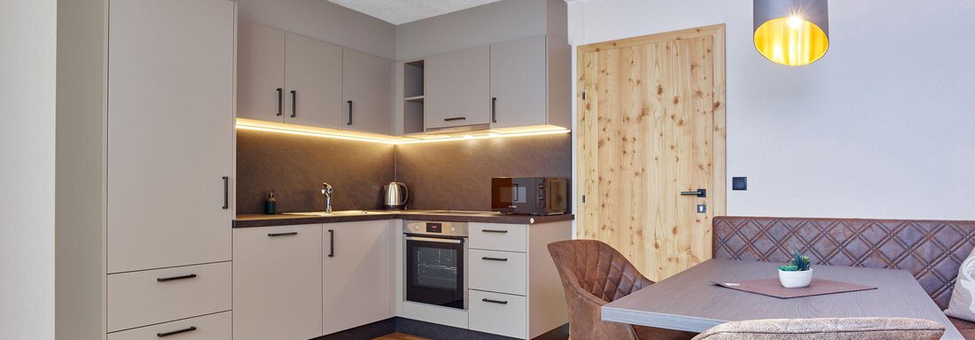 Küche mit Sitzecke STEINBOCK - Hotel Alt Vent - Tyrol - Vent
